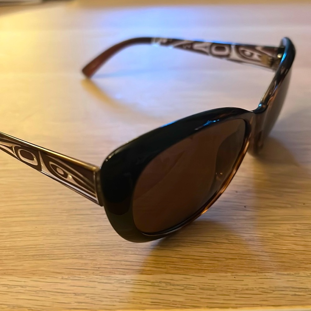 AYA Indigenous design Sunglasses